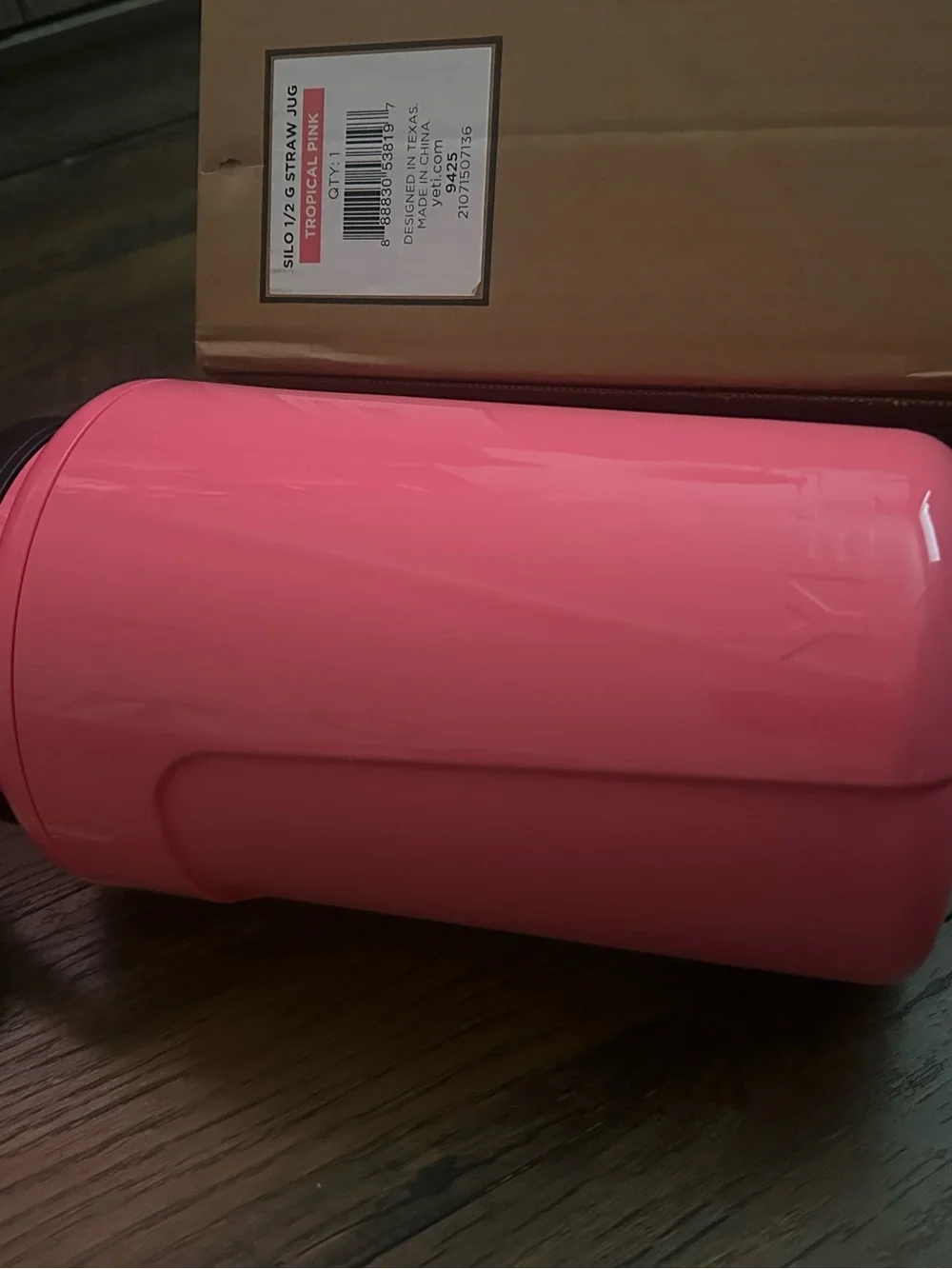 New in Box - Yeti Silo Half Gallon Jug - Tropical Pink - Straw Cap